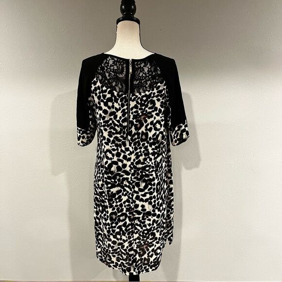 Animal print short sleeve loose fit dress - Picture 5 of 12